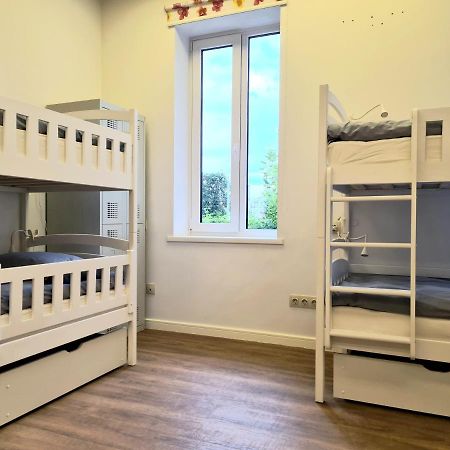 Railway Bed Hostel Kaunas Eksteriør bilde